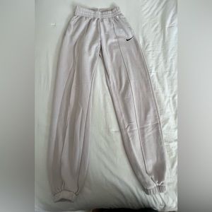 Nike-Women’s Sweatpants